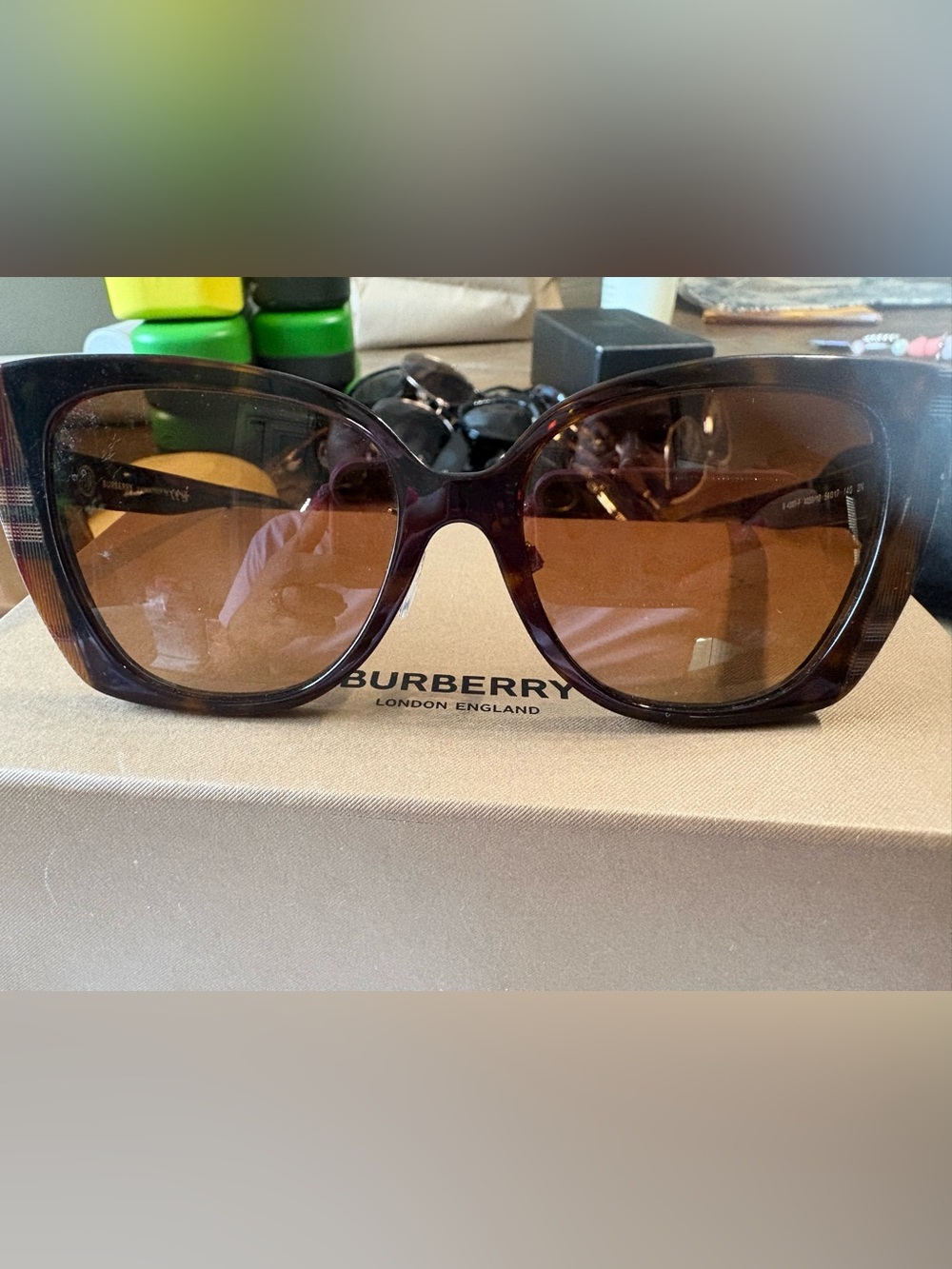 Burberry Brown Tortoiseshell Gradient Round Sunglasses